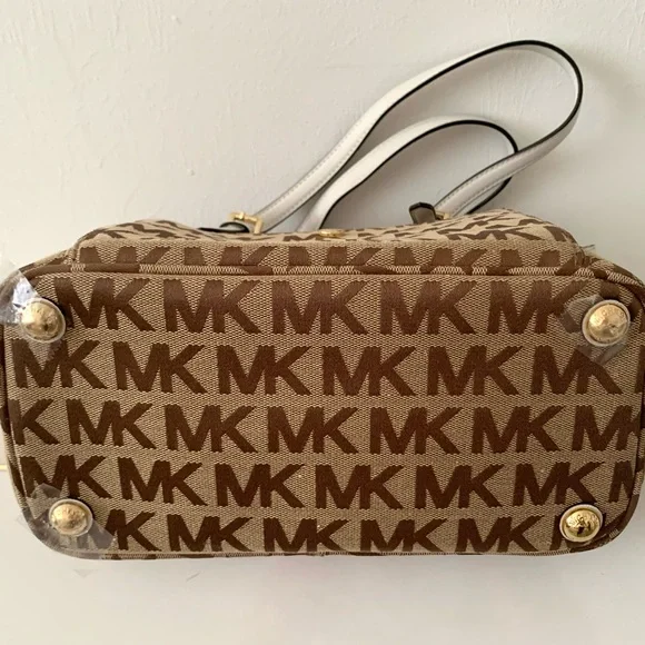Michael Kors Brown Signature bag Monogram Tote Gold Hardware and White Trim NEW - Picture 5 of 13